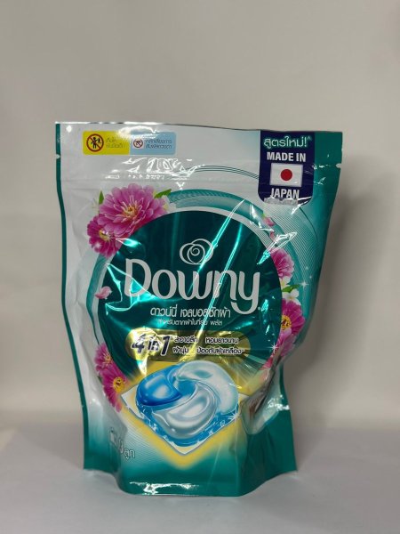 كبسولات معطرة للغسيل من داوني
