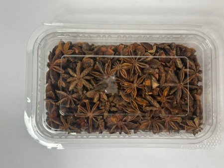 يانسون النجمة